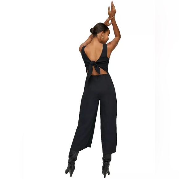 Aritzia Wilfred Ecoulement Wrap Jumpsuit Sz 2 Black Tie Back Sleeveless - Picture 3 of 8